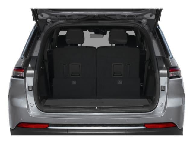 2027 Jeep Grand Cherokee L Base