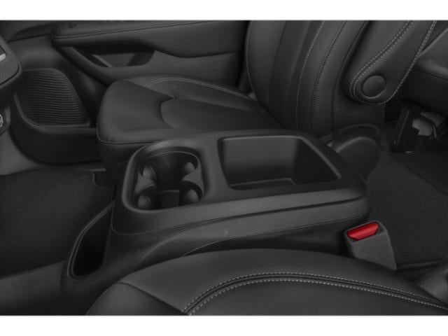 2026 Chrysler Pacifica Base